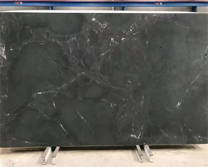 Negresco Black Quartzite Slabs